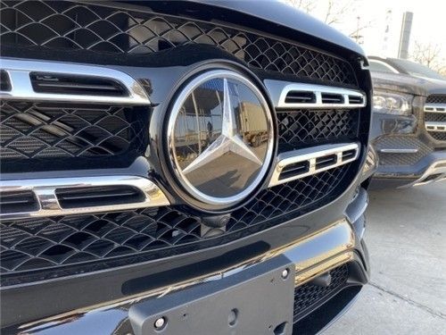 2022款奔驰GLS450国六配置最新报价行情