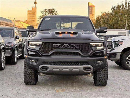 23款道奇霸王龙天津现车优惠底价可分期