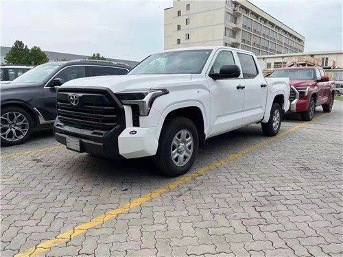 23款丰田坦途天津港现车配置仅43万起售