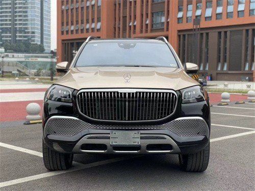 23款奔驰迈巴赫GLS600手续齐让利50万