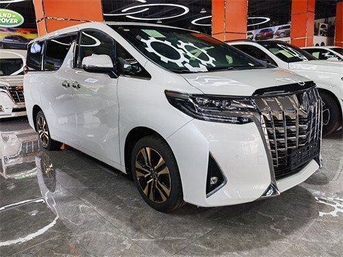 丰田埃尔法进口现车3.5大排量全系涨价