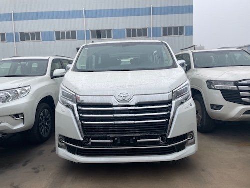 23款丰田格兰维亚商务首选配置参数报价