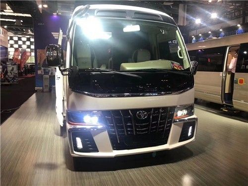 丰田考斯特改装12座新出炉最新报价