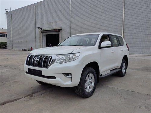 霸道4000端午节直降8万港口现车可分期