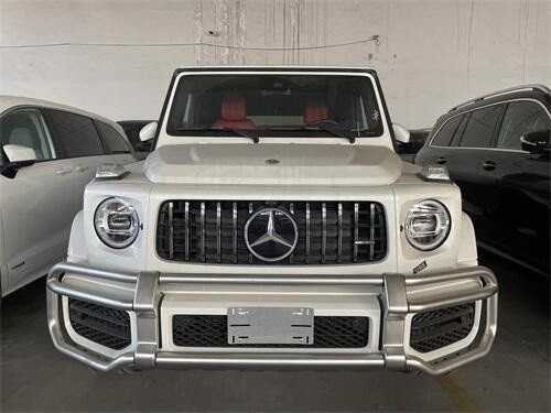 2022款奔驰G63 报价低到冰点220万起