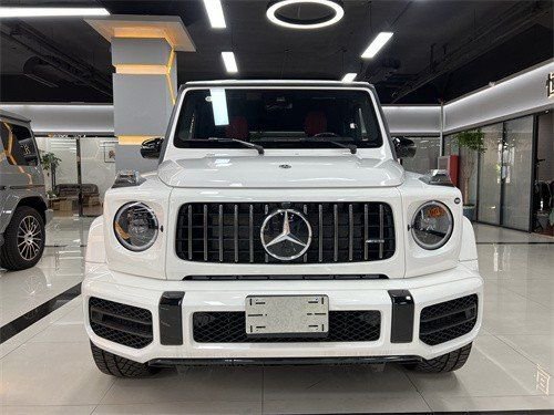 奔驰G63 235万诠释放荡不羁的专属个性