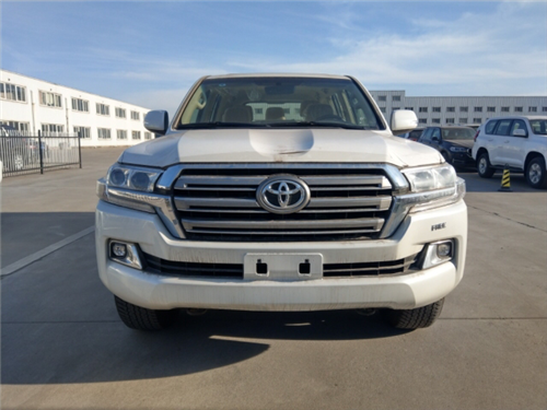 2020款兰德酷路泽4500中东版柴油降价中