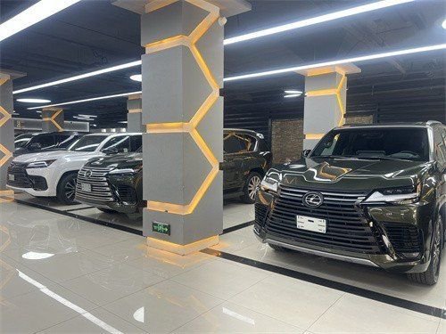 2023款雷克萨斯LX600国六现车支持分期