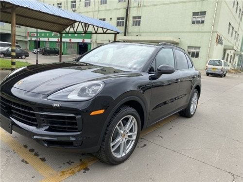 22款保时捷卡宴 霸气外观 劲爆低价