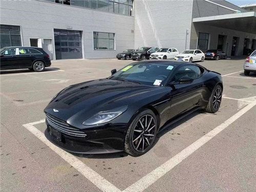 22款阿斯顿马丁DB11 硬派大气最新价格