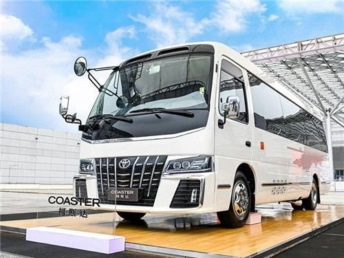 四川成都一汽丰田考斯特17座优惠后价格