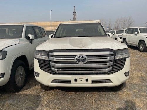 2023款丰田酷路泽4000报价80万现车