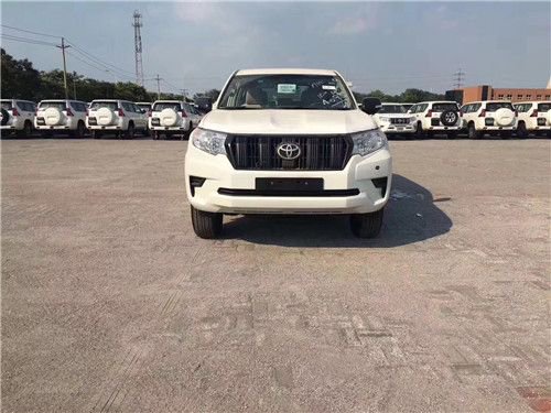 2020款丰田霸道2700报价 细节打动人心