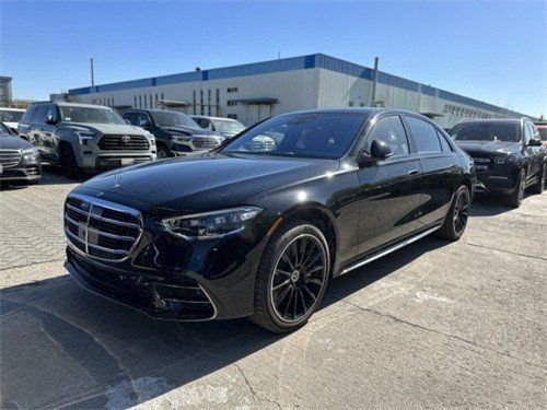 2022款奔驰S500港口现车优惠38万出售