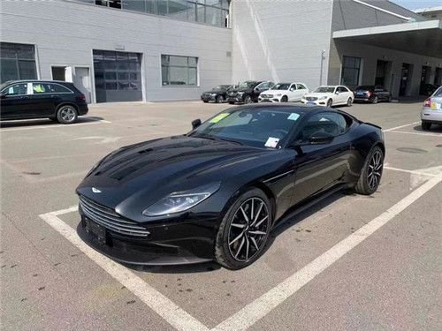 2023款阿斯顿马丁DB11抗鼎之作港口现车
