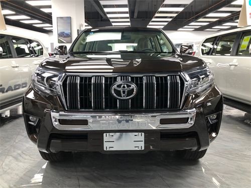 23款霸道柴油2800现车活动价优惠促销