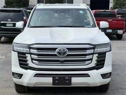 天津保税区进口23款酷路泽LC300最低价