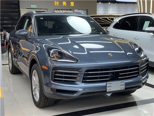 23款保时捷卡宴现车颜色齐全80万起售