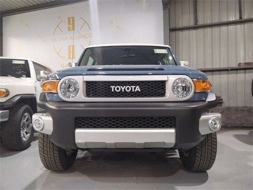 进口2023款丰田FJ酷路泽现车49万起出售