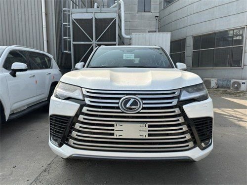 23款雷克萨斯LX600 现车钜惠145万起