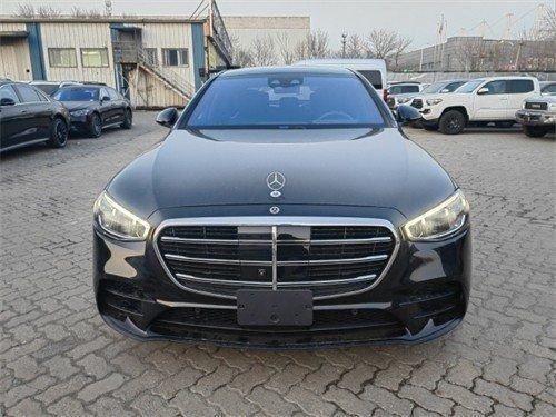 23款奔驰S580港口现车优惠直降140多万