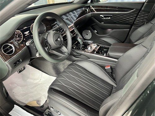 宾利飞驰满配带穆勒现车 价格优惠促销