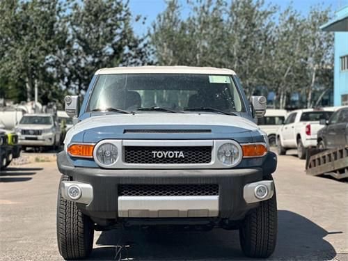 23款FJ酷路泽4.0极限运动八气满配售价