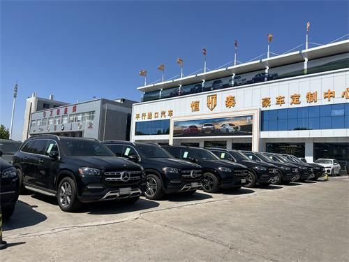 23款美规奔驰GLS450本月心动惠减促销中