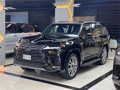 23款雷克萨斯LX600 升配不加价超值选择