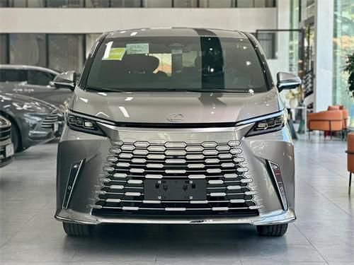 24款雷克萨斯雷尔法LM350h本月降价35万