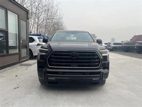 24款丰田红杉3.5T年底价格急速下降