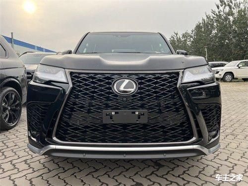 2023款雷克萨斯LX600全面降价50万促销