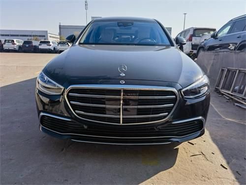 23款奔驰S580四驱长轴落地优惠无豪车税