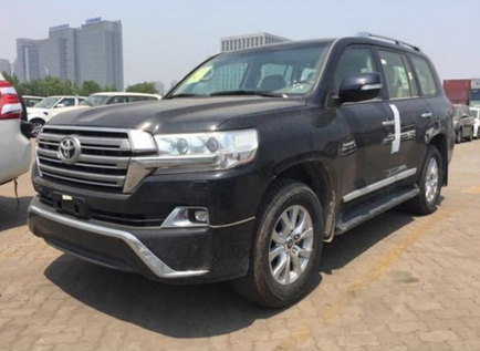 18款丰田酷路泽4600报价 降5万V8手续全