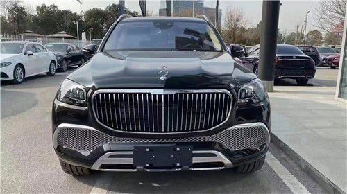 2021款奔驰迈巴赫GLS600旗舰商务SUV国六