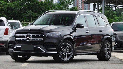 奔驰GLS450奢华改装迈巴赫GLS600效果图