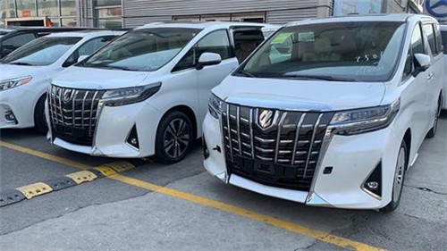 20款丰田埃尔法年末优惠价格直降最低