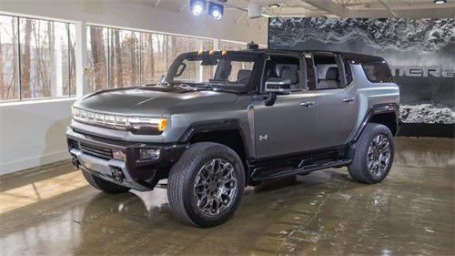 全新悍马EV纯电SUV 1000匹马力嗷嗷给力