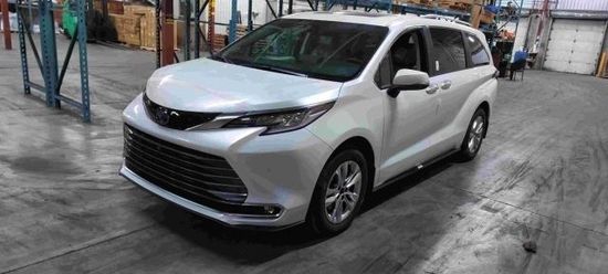 2022款丰田塞纳四驱LTD现车国六出售