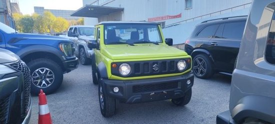 23款铃木吉姆尼1.5L最后几十台22万起售