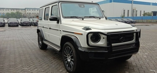 2021款奔驰G550天津港直降20万裸利秒杀