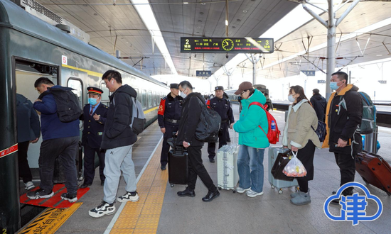【新春走基层】铁路春运昨启动，天津站及所辖中间站预计共发送旅客440万人