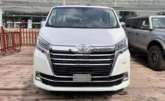 23款丰田格兰维亚萨尔法3.5港口最新价