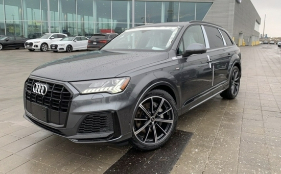 新款21款奥迪Q7港口3.0T现车报价可分期