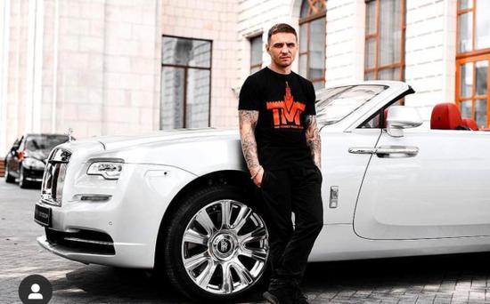 劳斯莱斯耀影敞篷版售价 降价热销