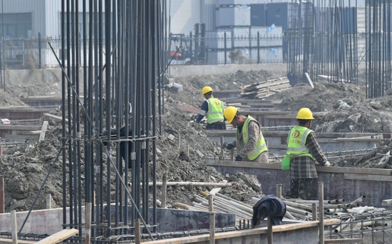 特味浓集团“新建年产6万吨调味品项目”施工现场。新华社记者 孙凡越 摄