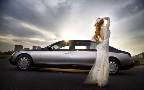 18款奔驰迈巴赫S系列 带您走近尊贵奢华