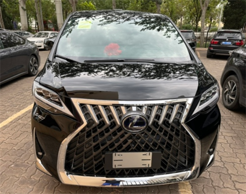 23款雷克萨斯LM300港口现车降价优惠