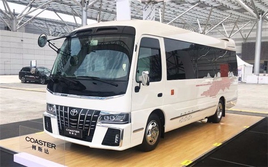 2022款丰田考斯特10座至尊版价格