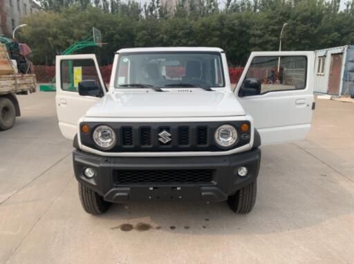 2022款铃木吉姆尼28万起售颜色配置多选